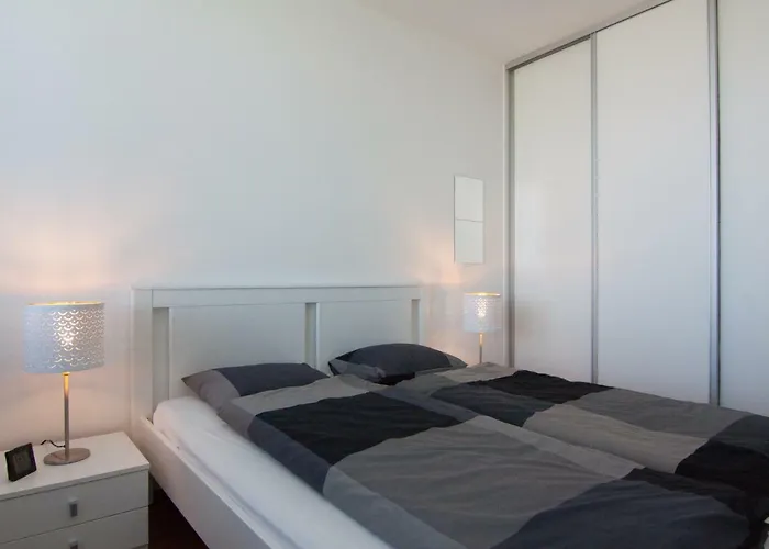 Appartement Juls Next To Football And Hockey Stadium