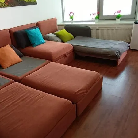 Appartement Juls Next To Football And Hockey Stadium Bratislava