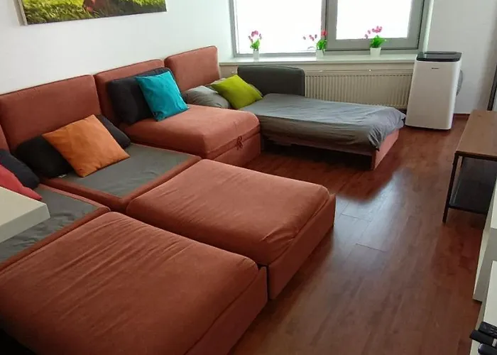 Appartement Juls Next To Football And Hockey Stadium Bratislava